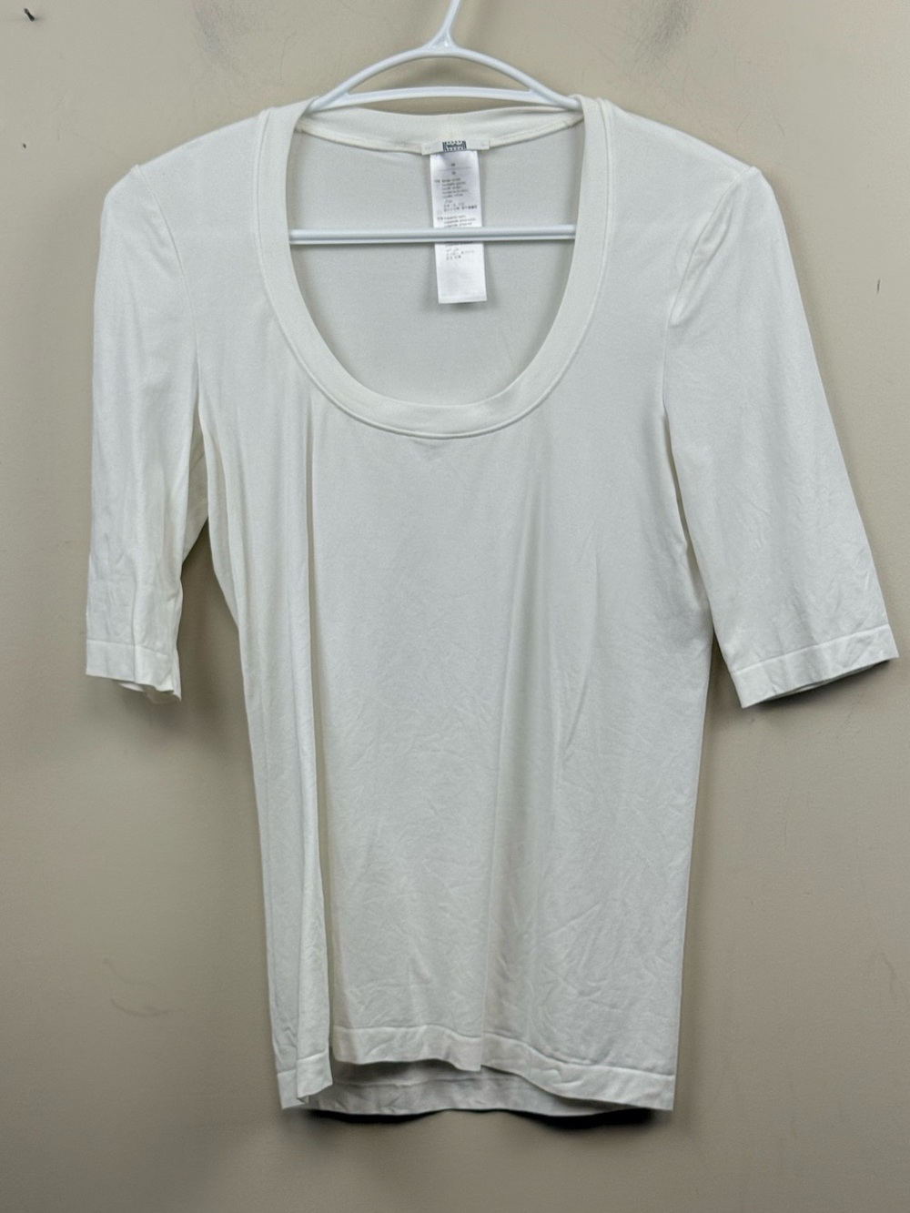 WOLFORD white scoop neck 3/4 sleeve fitted top medium